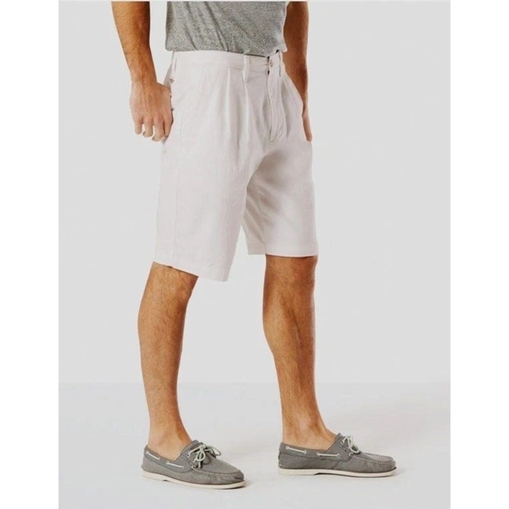 Dockers Easy Khakis Short Mens Size 36 White Stretch Twill Classic Fit Chino NEW